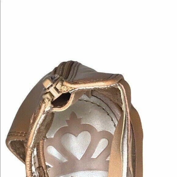 Chic Brown Strappy Gladiator Heels Fergie Sandals Women’s Size 9 - Picture 5 of 8